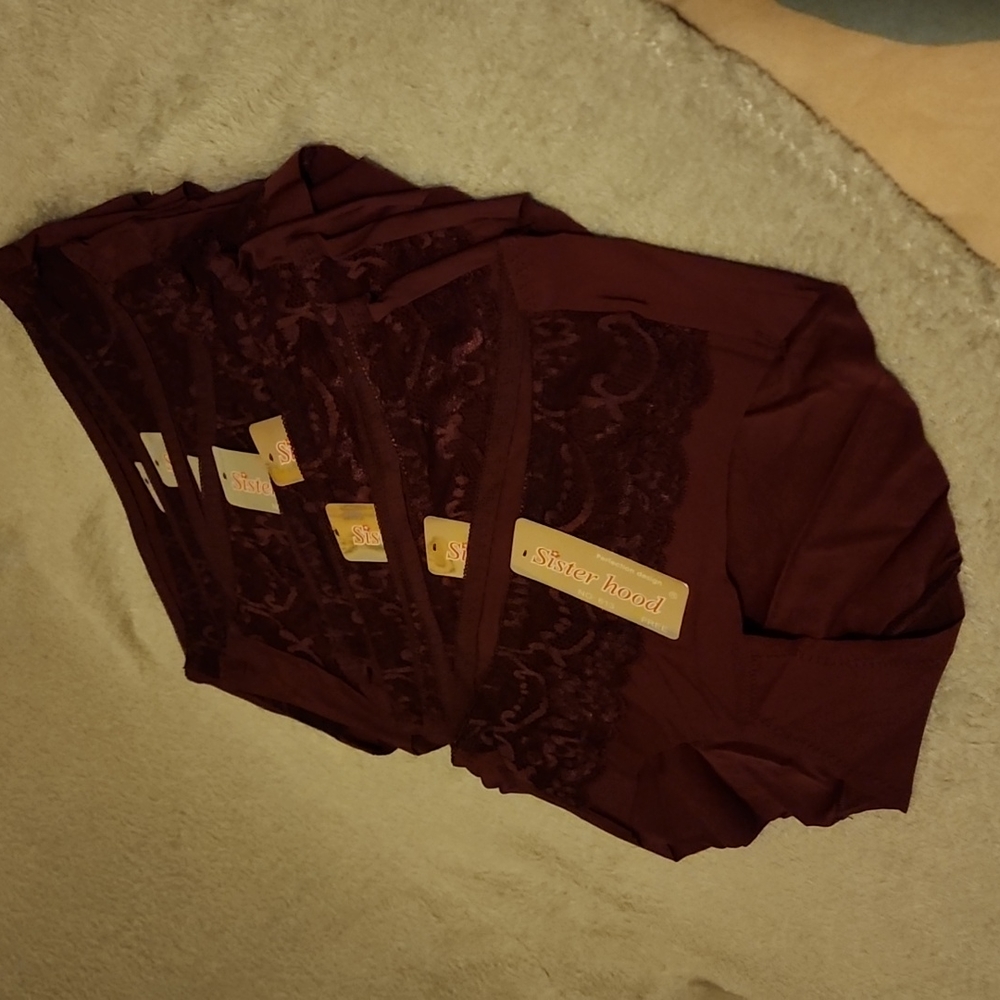 5 for $20..New Panties. prem fabric fits sml/med.from Bangkok..laces on front